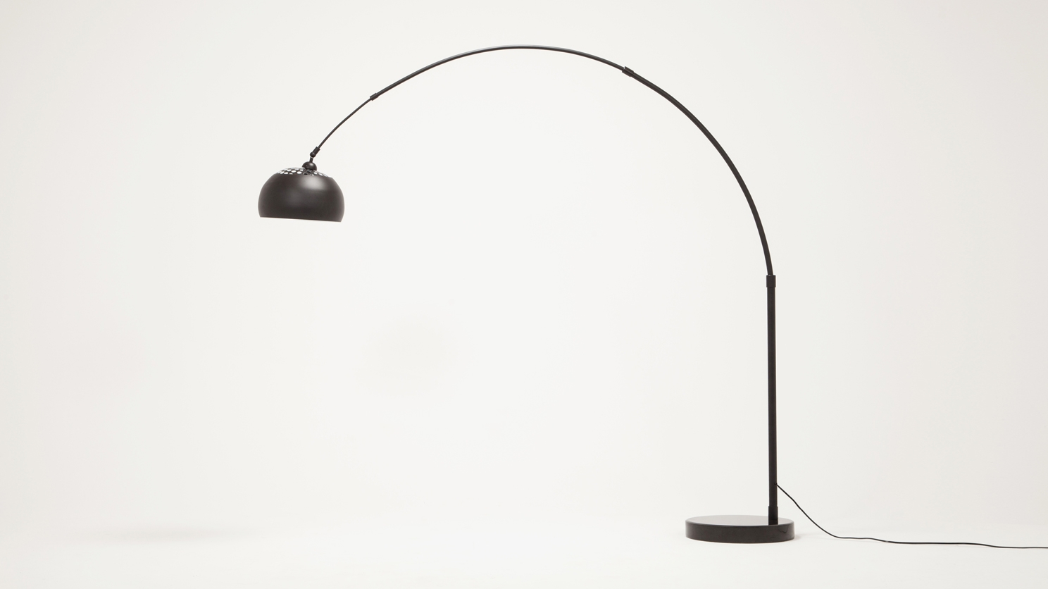 Cast Floor Lamp Eq3