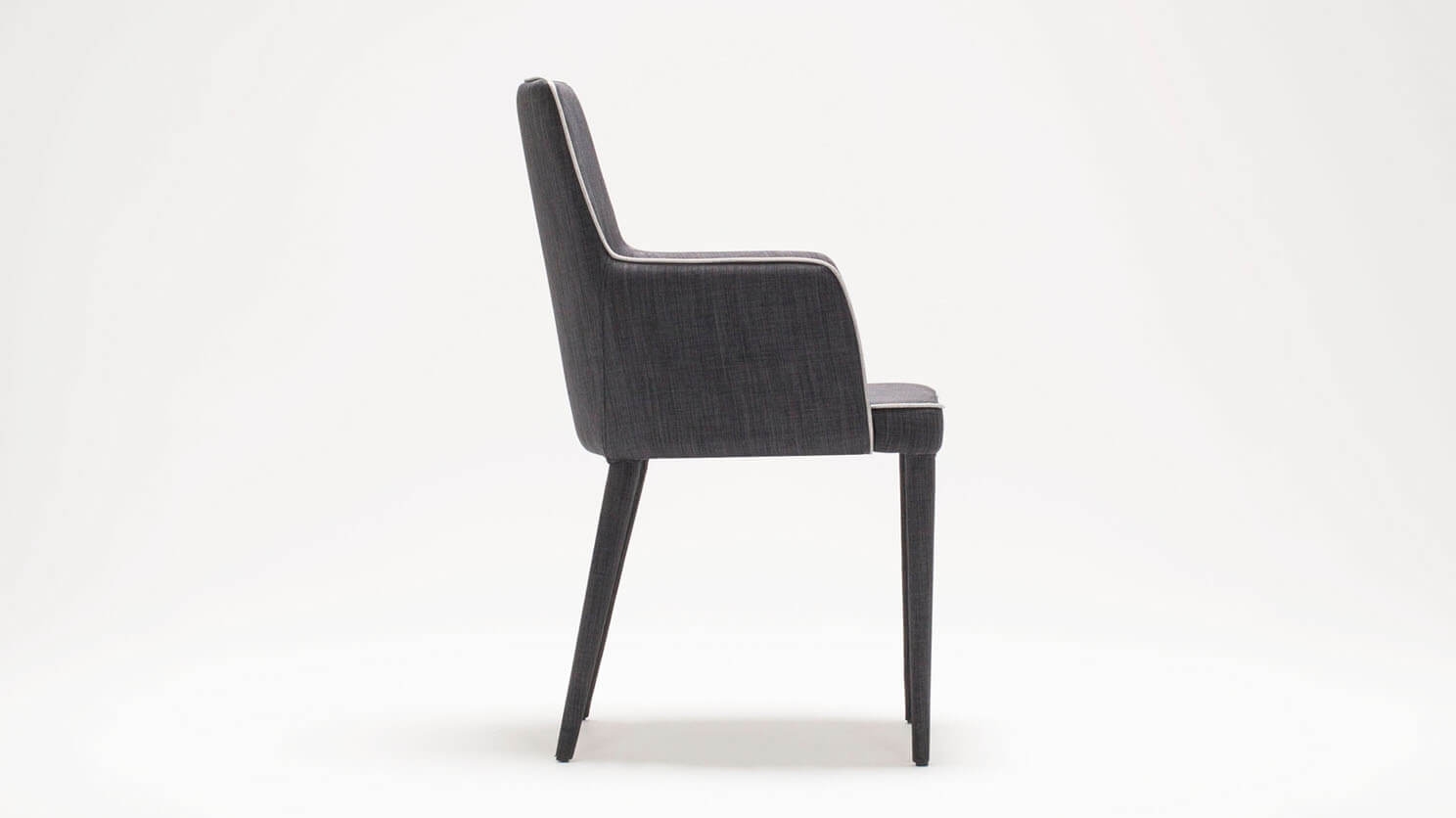Valentin Arm Chair EQ3