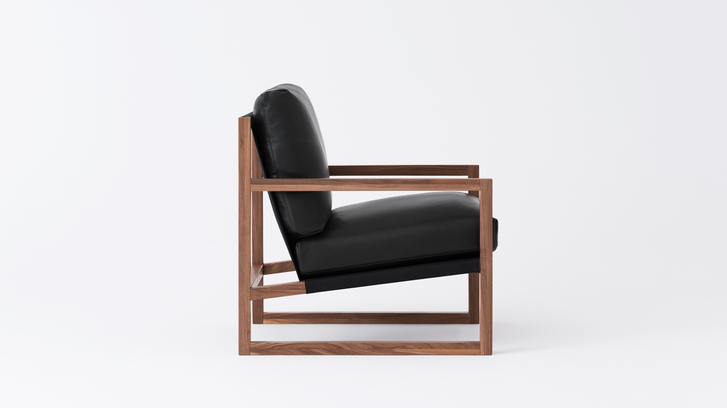 Chiara Lounge Chair Leather EQ3