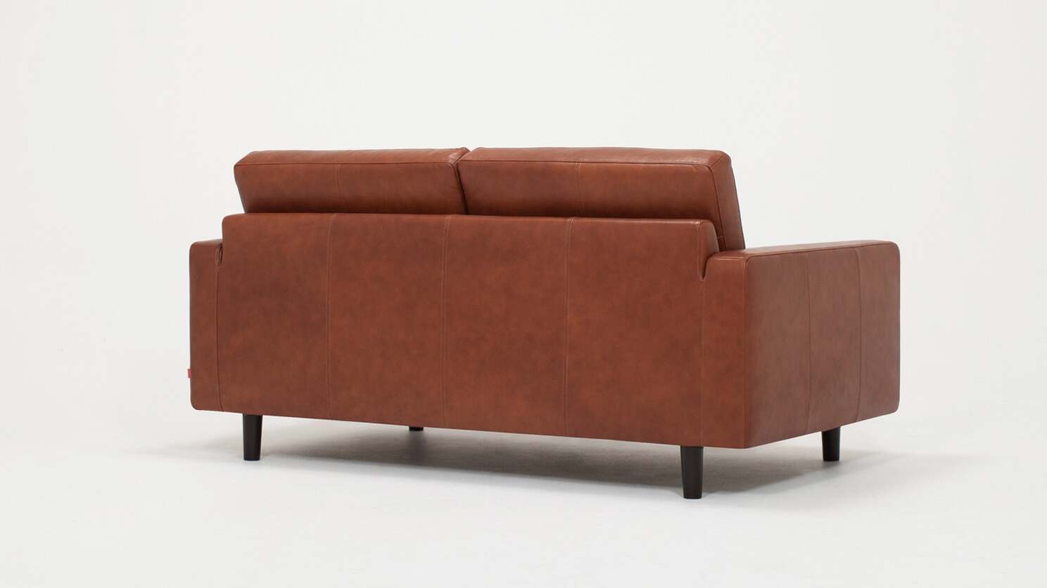 Oskar Loveseat Leather EQ3