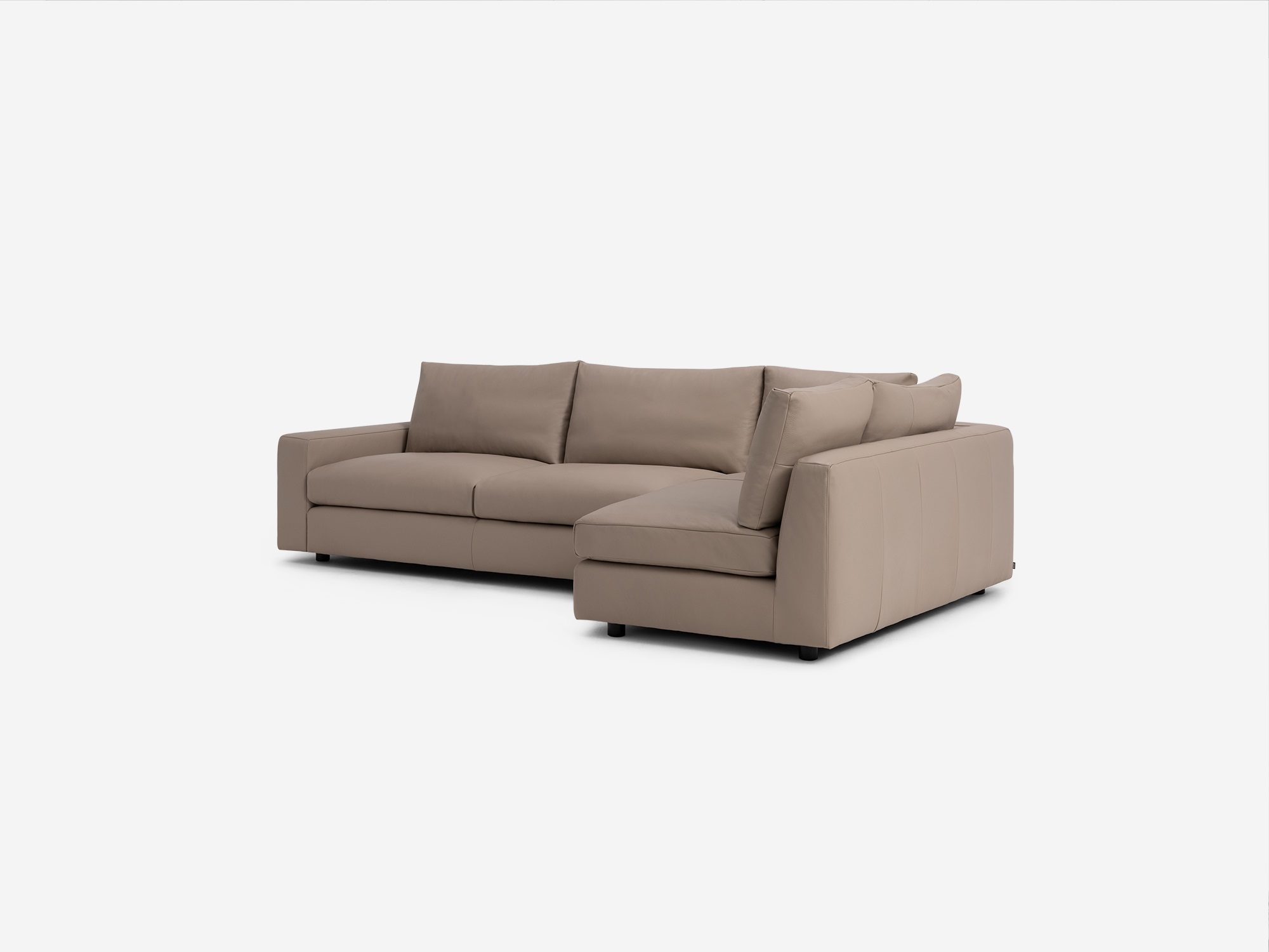 Angled view of the Cello Plush sectional in grey leather with right hand full arm chaise