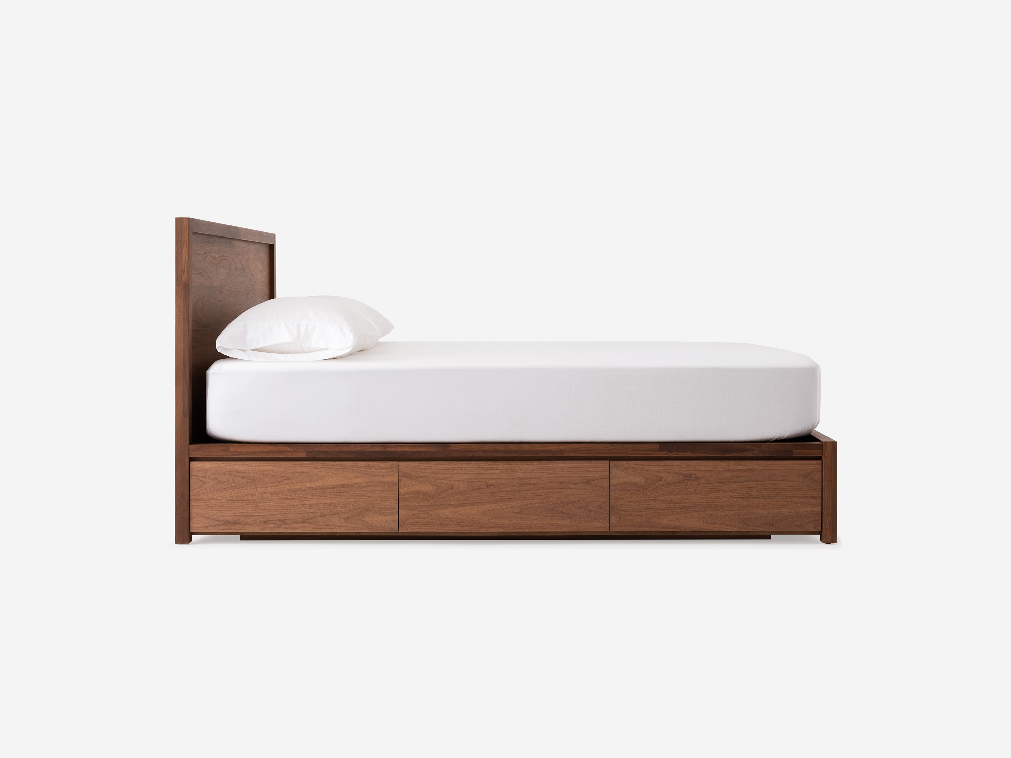 EQ3 Marcel Bed
