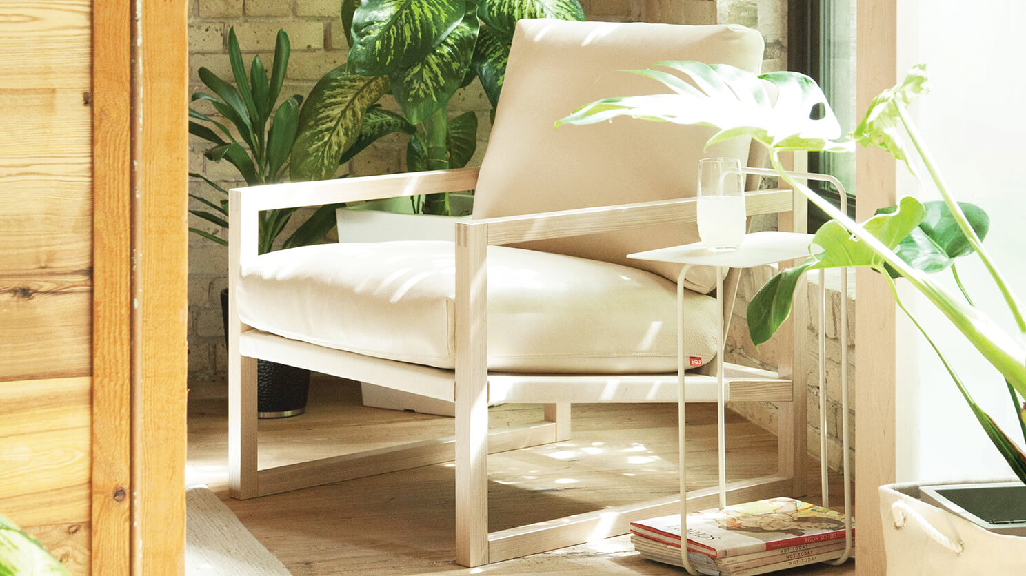 Chiara Lounge Chair EQ3