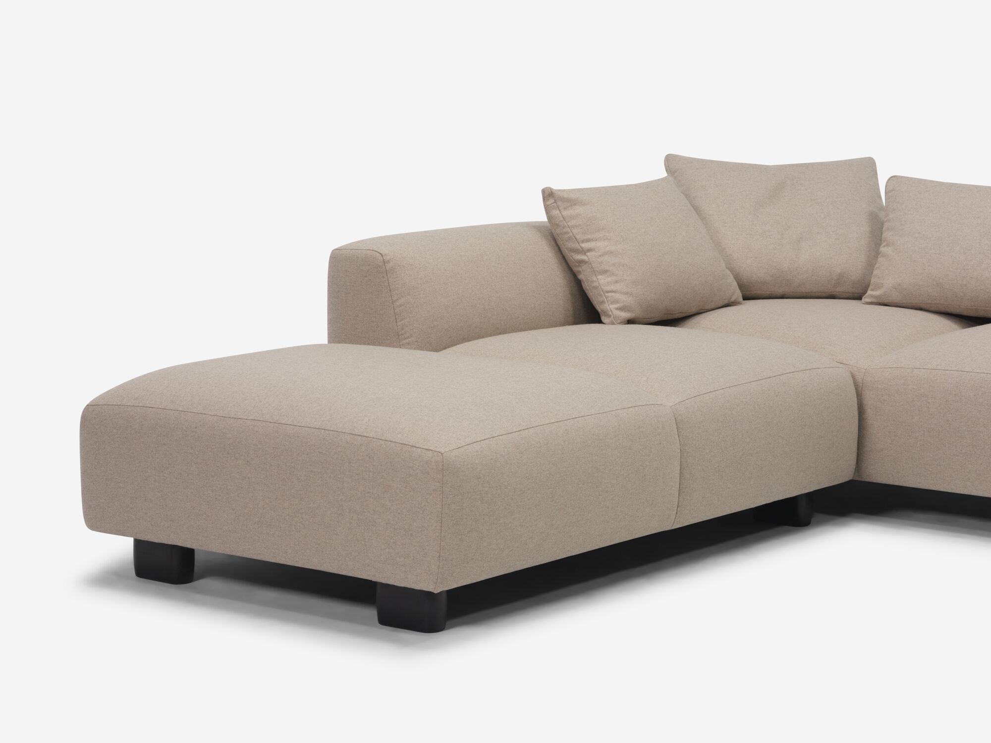 Bonne 2-Piece Sectional Sofa with Backless Chaise | EQ3
