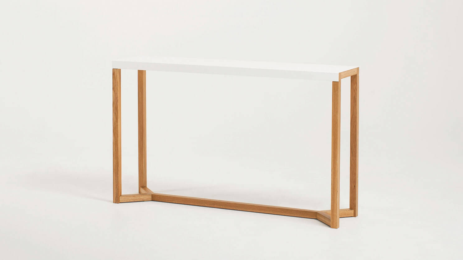 Eq3 console store table