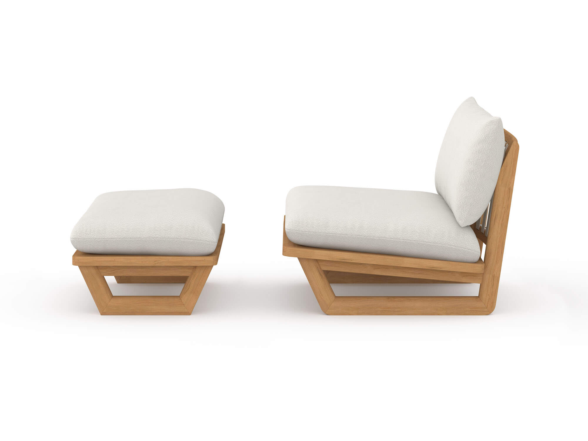 Vue latérale d'une chaise longue et d'un pouf d'extérieur avec coussins beiges et pieds en bois