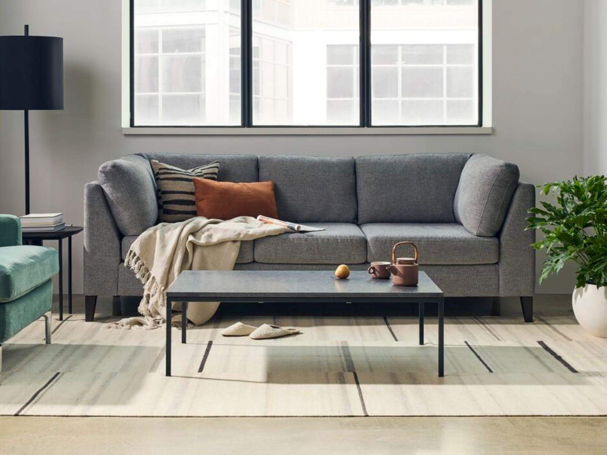 Salema Modern Sofa Custom Living Room Furniture EQ3