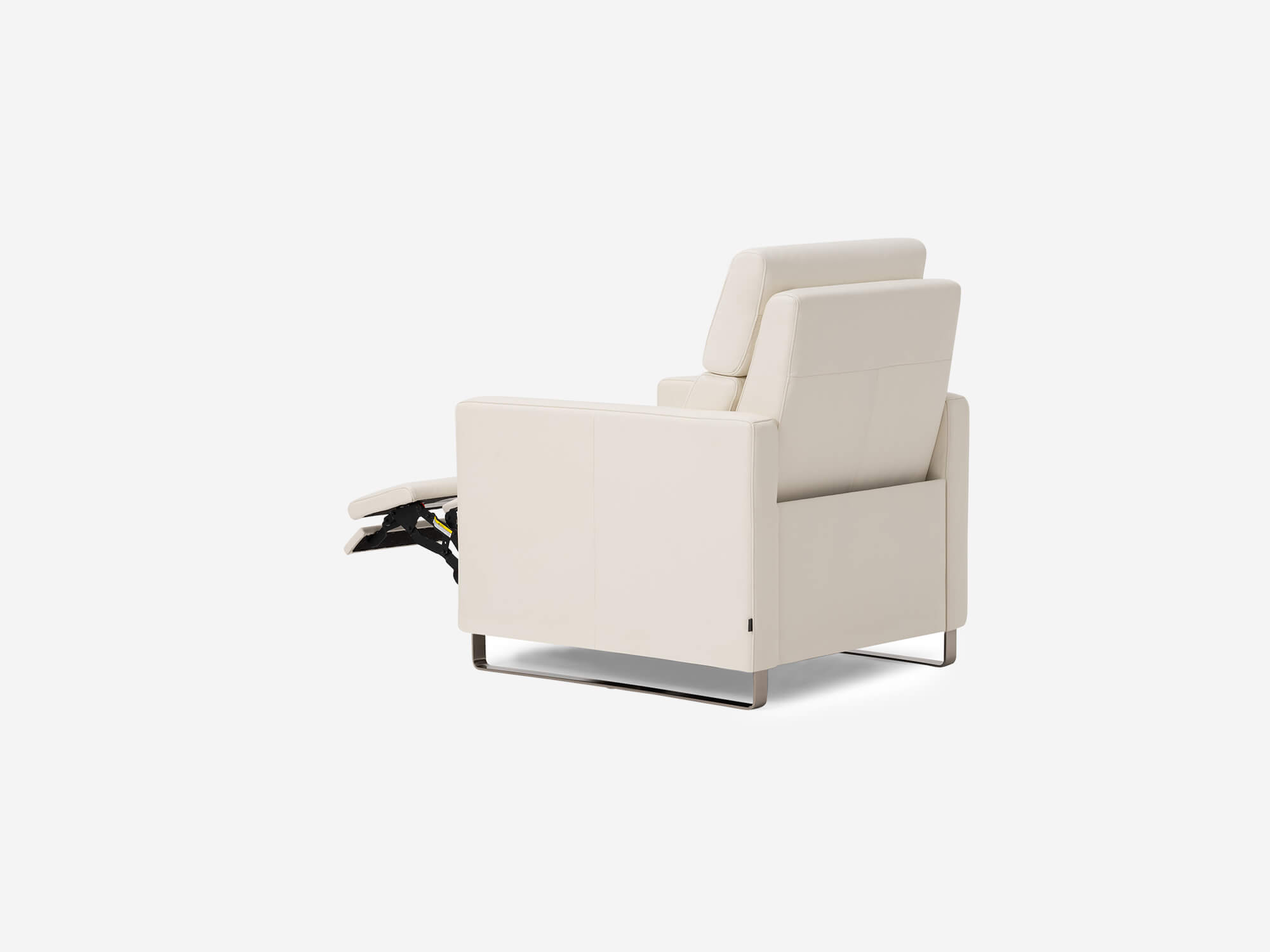 eq3 recliners