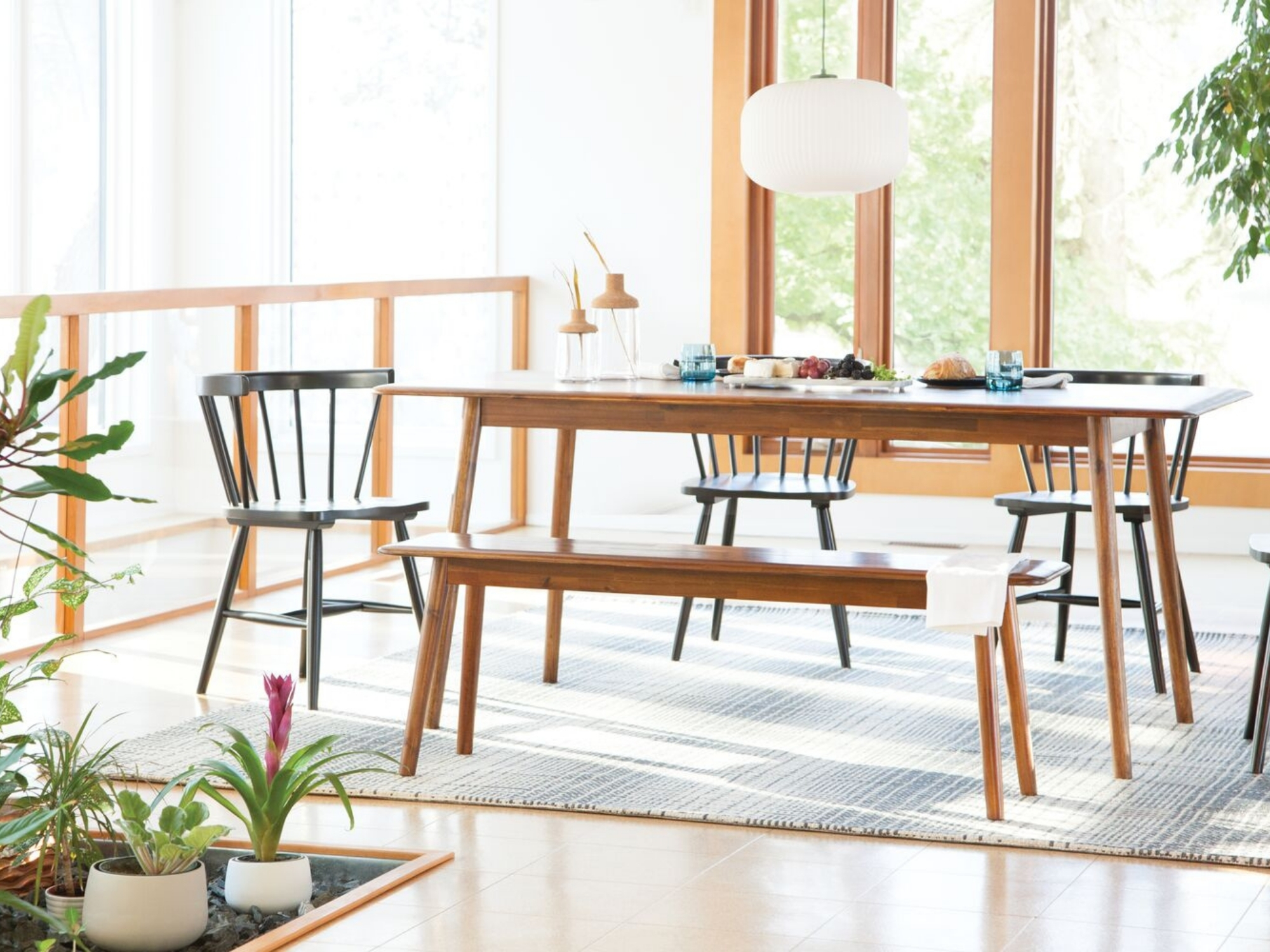 Kacia Dining Table